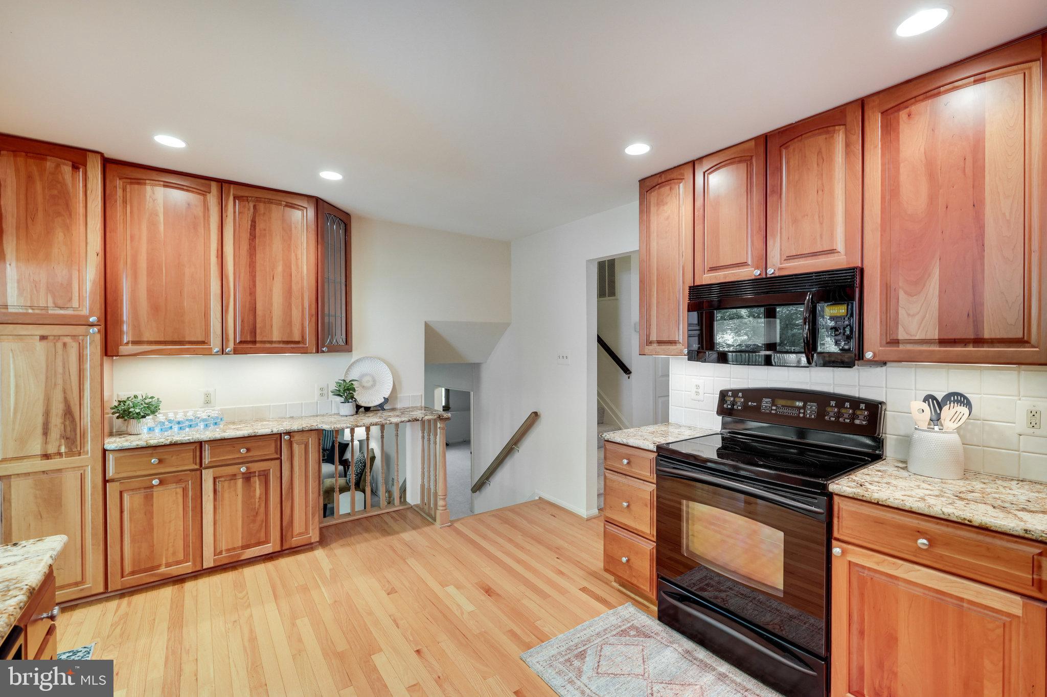 1902 Buckthorn Lane Reston, VA 20191 - Photo 21 of 72