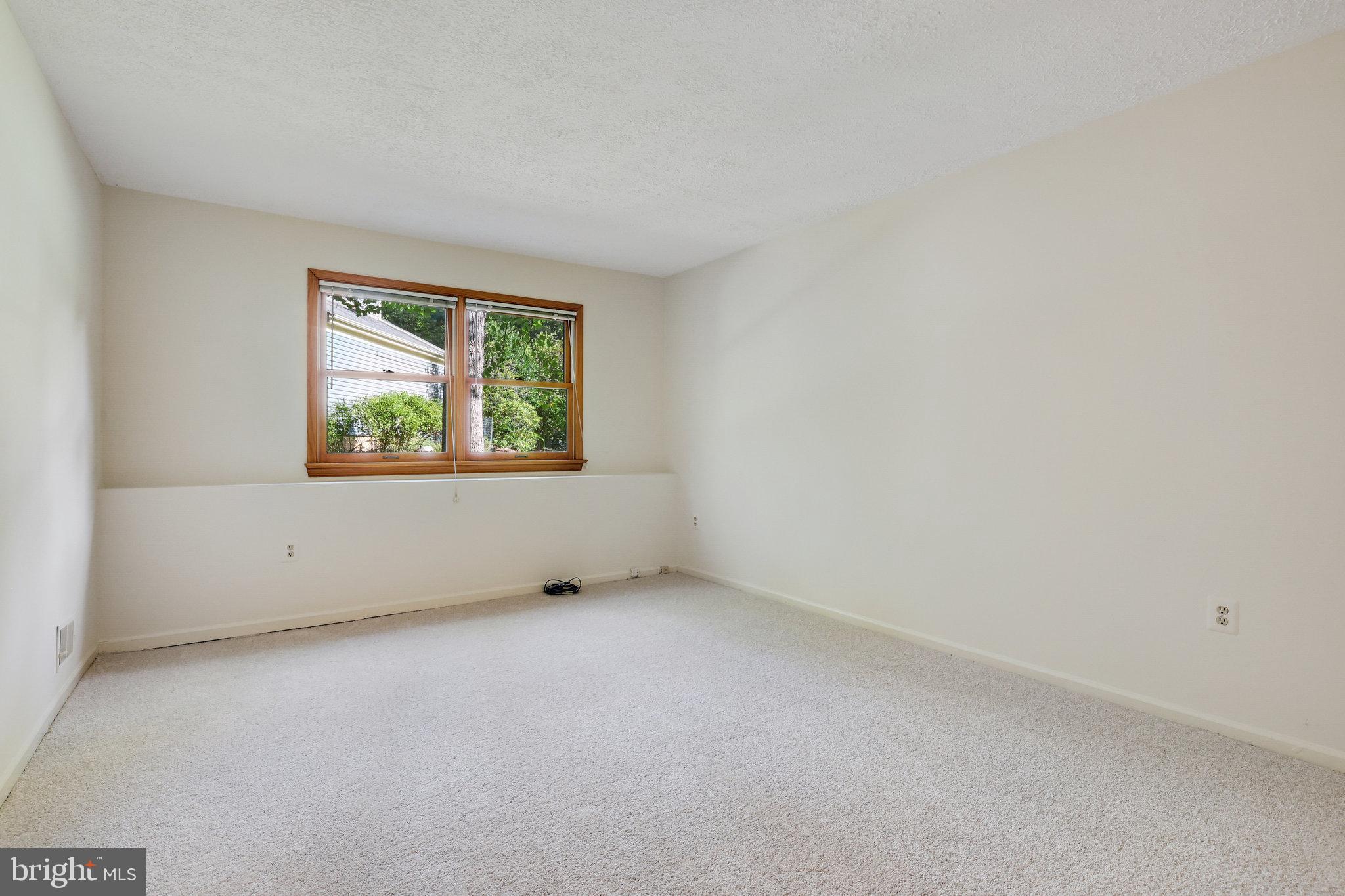 1902 Buckthorn Lane Reston, VA 20191 - Photo 31 of 72