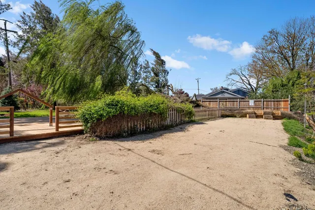 $1,100,000 | 14268 Highway 160, Walnut Grove, CA 95690