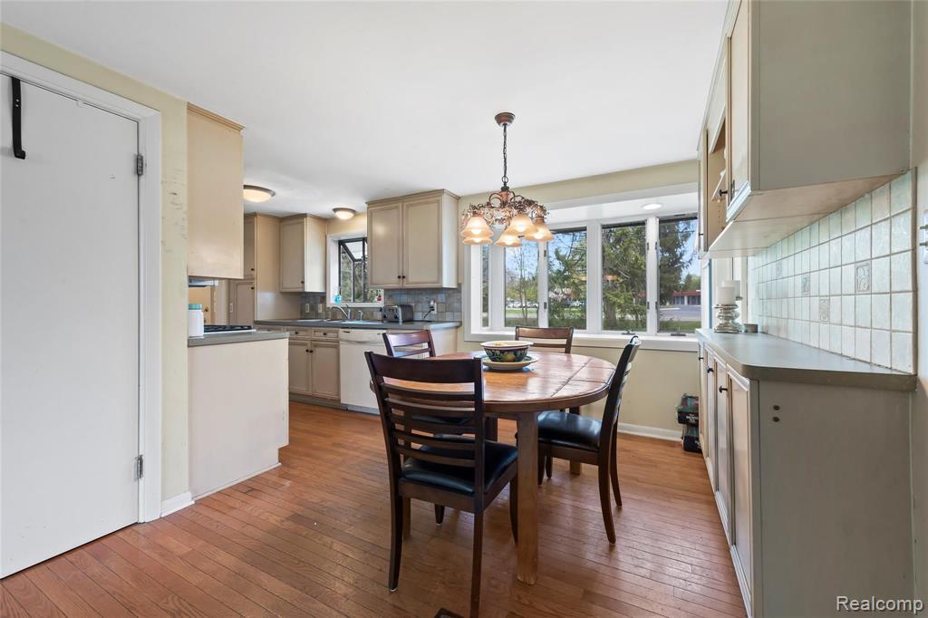 4165 Quarton Road Bloomfield Hills, MI 48301 - Photo 18 of 39