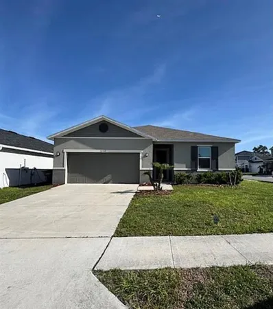 $2,300 | 7054 Cruz Court, Lakeland, FL 33813