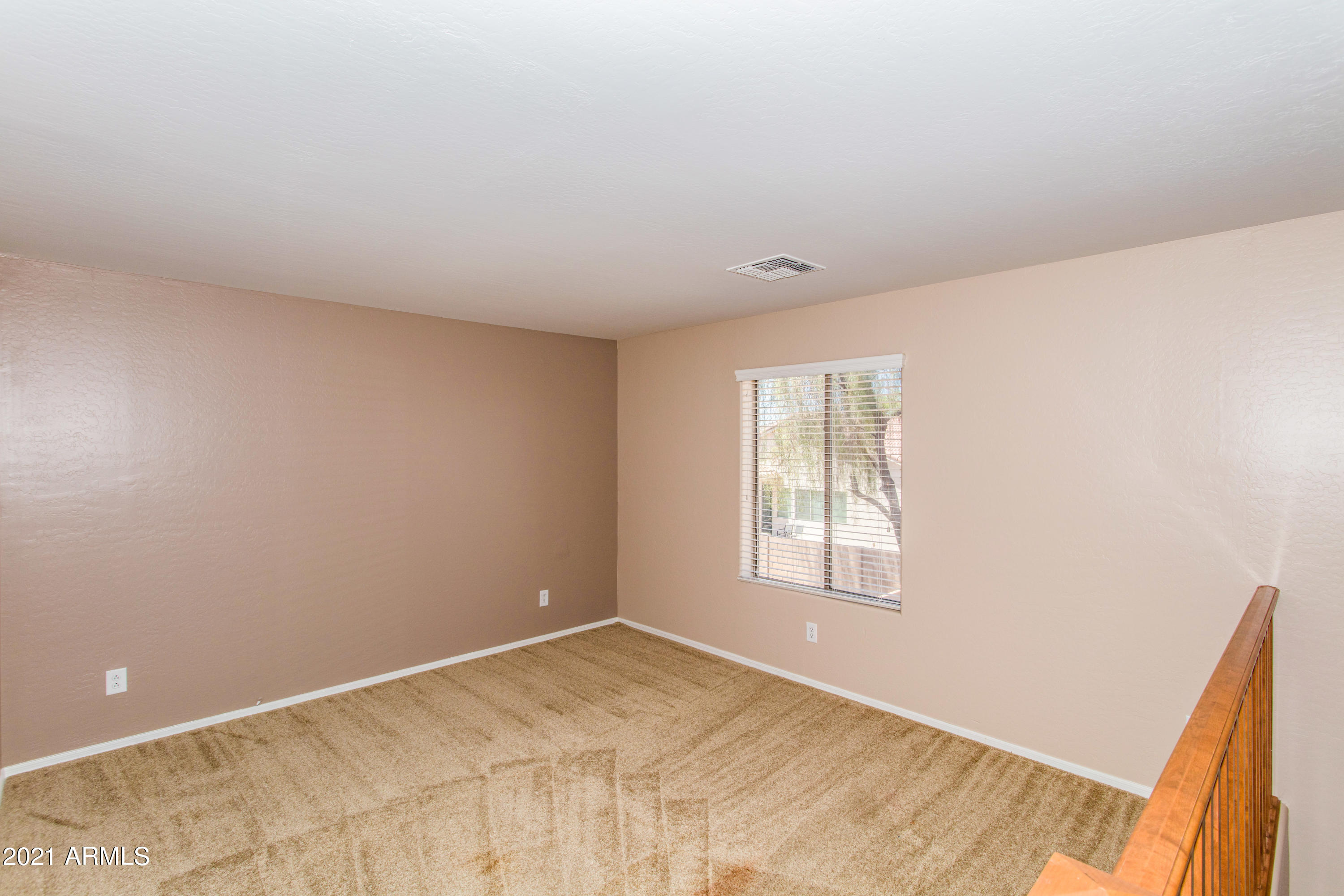 43554 Roth Road Maricopa, AZ 85138 - Photo 13 of 41 13 Loft