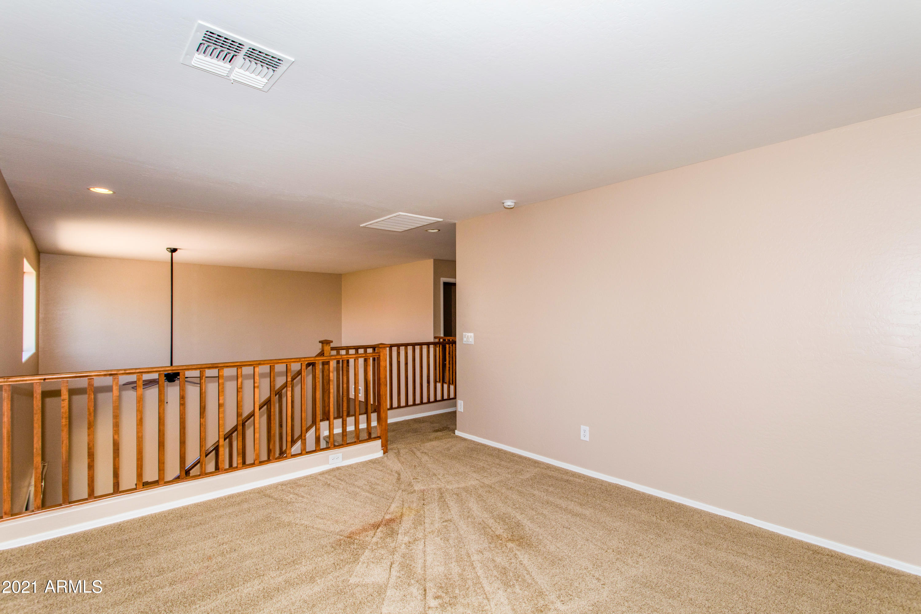 43554 Roth Road Maricopa, AZ 85138 - Photo 14 of 41 14 Loft