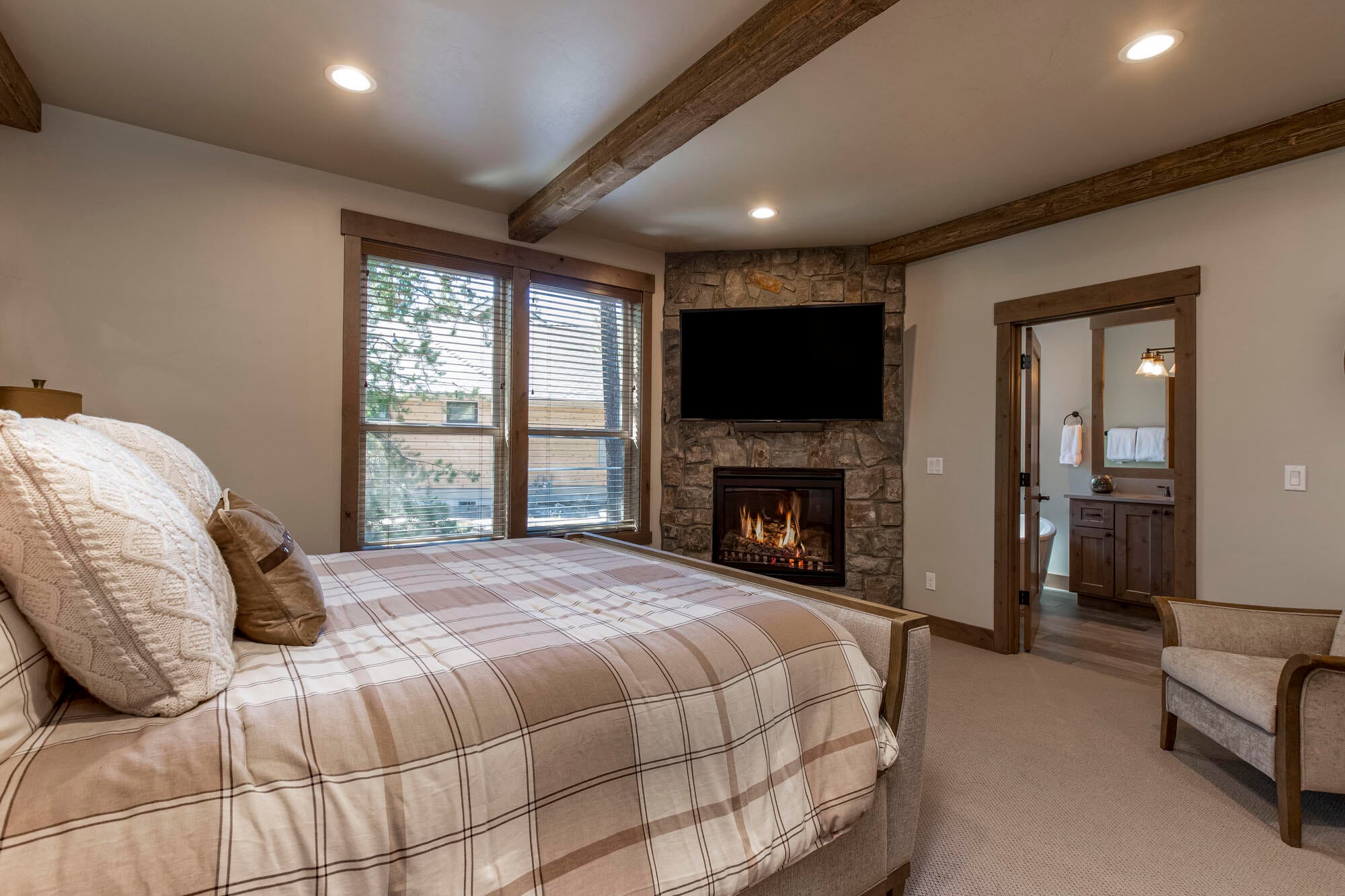 56462 Sunstone Loop Bend, OR 97707 - Photo 21 of 60 Bedroom #2