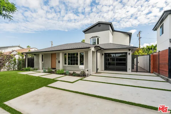 $2,299,000 | 5110 Garden Grove Avenue, Tarzana, CA 91356