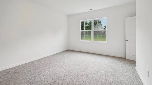 $305,990 | 6443 Maple Glen Drive, Wonder Lake, IL 60097