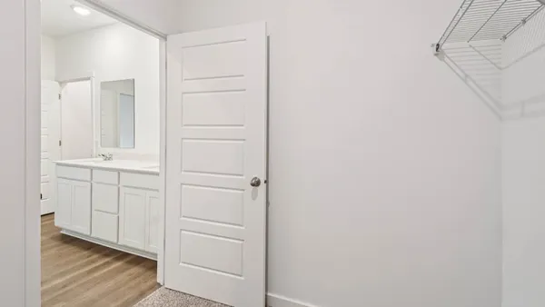 $305,990 | 6443 Maple Glen Drive, Wonder Lake, IL 60097