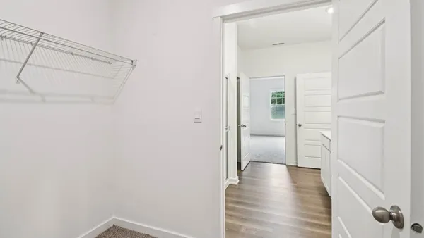 $305,990 | 6443 Maple Glen Drive, Wonder Lake, IL 60097