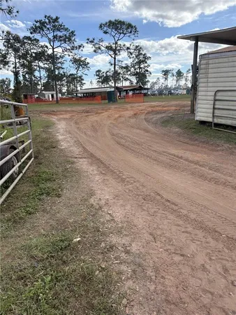 a view of a parking space