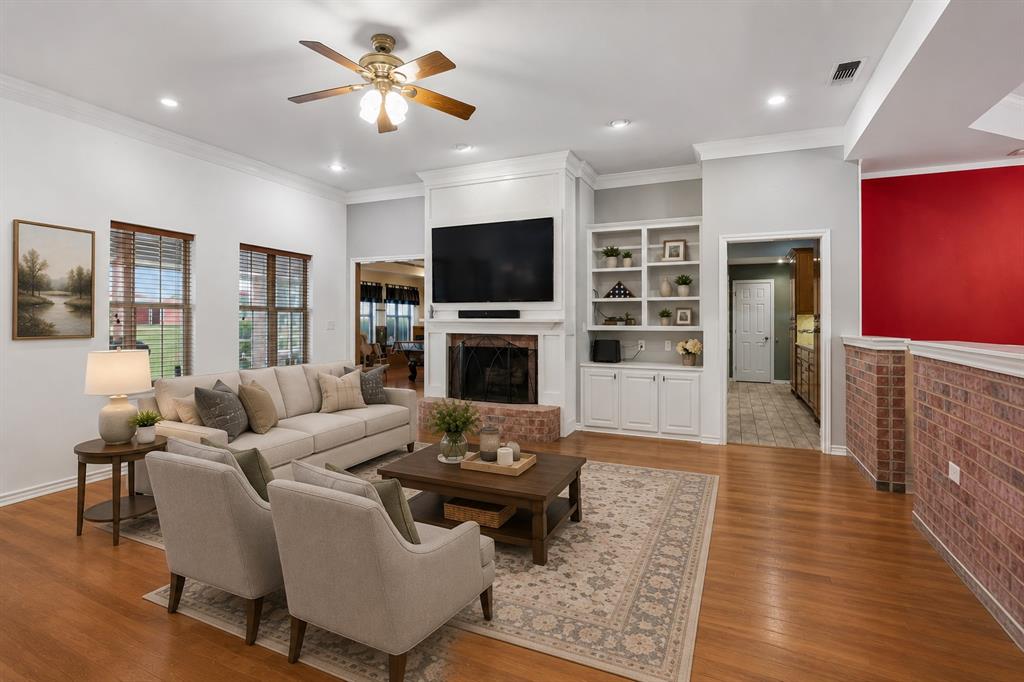 4210 Whitehead Road Midlothian, TX 76065 - Photo 5 of 27 Living Room - virtually staged