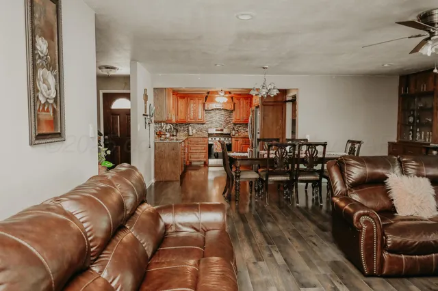 $170,000 | 214 Cherry Street, Darrouzett, TX 79024