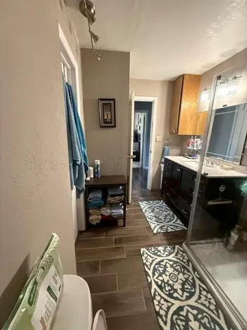 $170,000 | 214 Cherry Street, Darrouzett, TX 79024