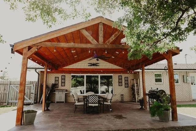 $170,000 | 214 Cherry Street, Darrouzett, TX 79024