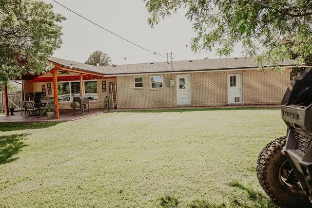 $170,000 | 214 Cherry Street, Darrouzett, TX 79024