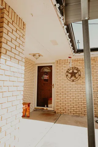 $170,000 | 214 Cherry Street, Darrouzett, TX 79024