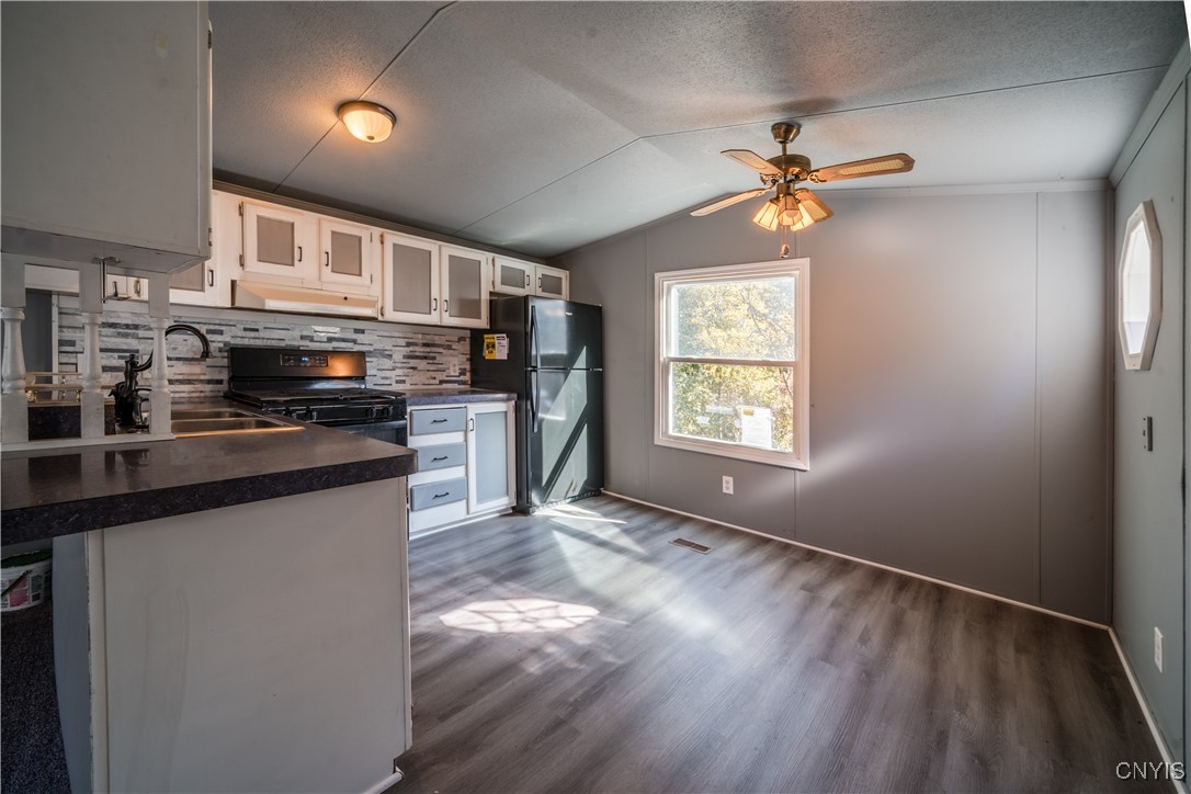 389 Klocks Corners Road Scriba, NY 13126 - Photo 12 of 32