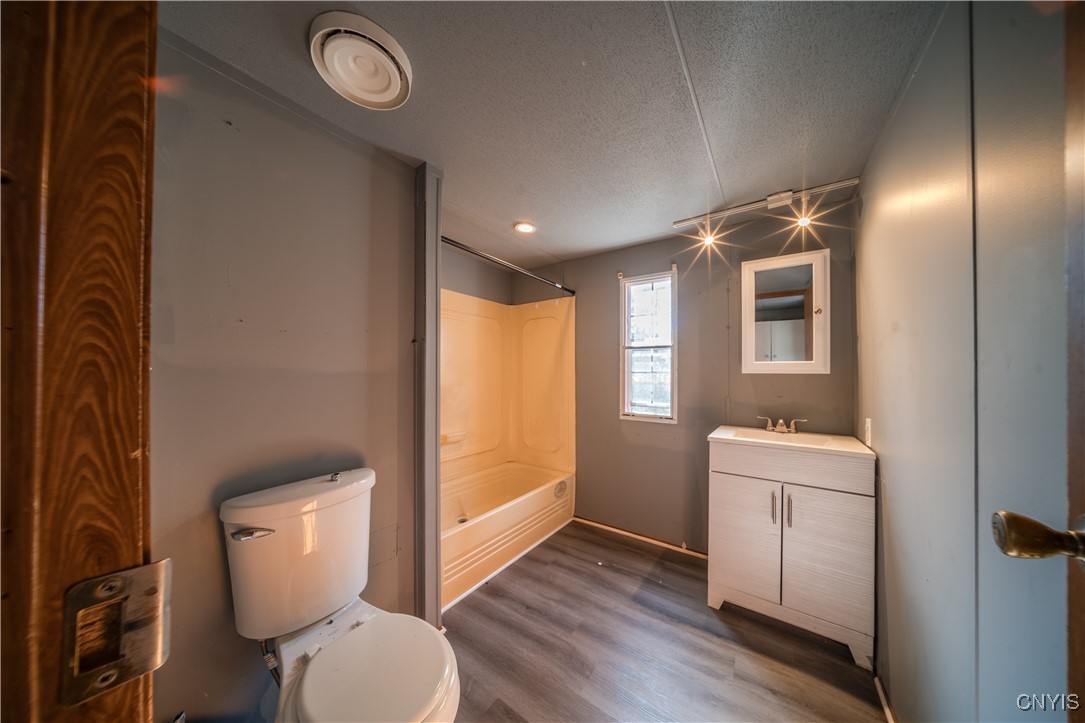 389 Klocks Corners Road Scriba, NY 13126 - Photo 5 of 32