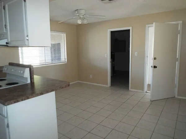 $1,750 | 160 North 95th Place, Mesa, AZ 85207