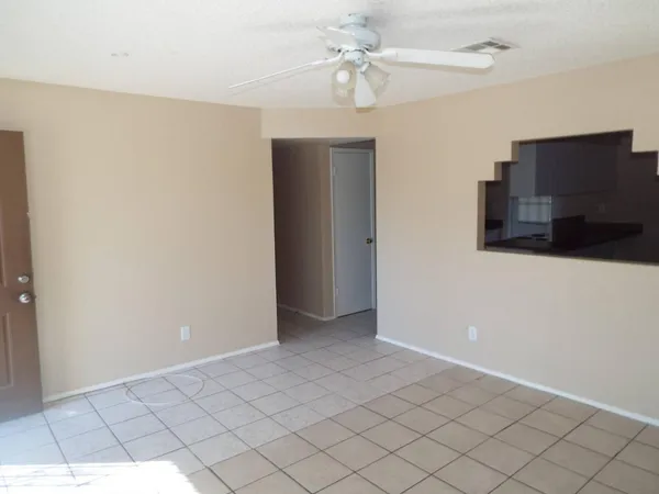 $1,750 | 160 North 95th Place, Mesa, AZ 85207
