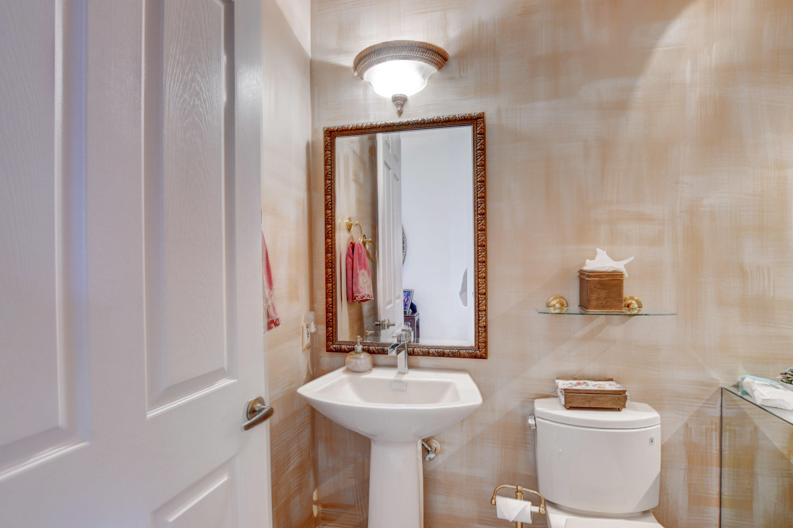 6350 Brava Way Boca Raton, FL 33433 - Photo 27 of 32 half bath