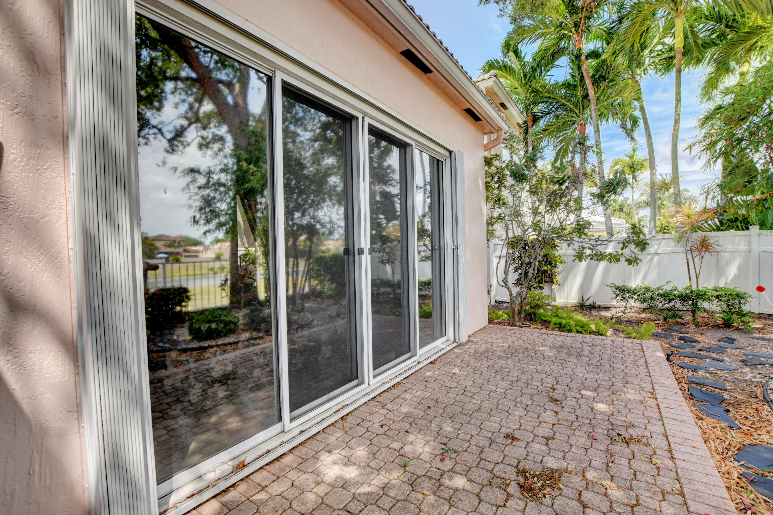 6350 Brava Way Boca Raton, FL 33433 - Photo 30 of 32 open patio