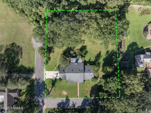 $365,000 | 1011 Martinez Drive, Opelousas, LA 70570