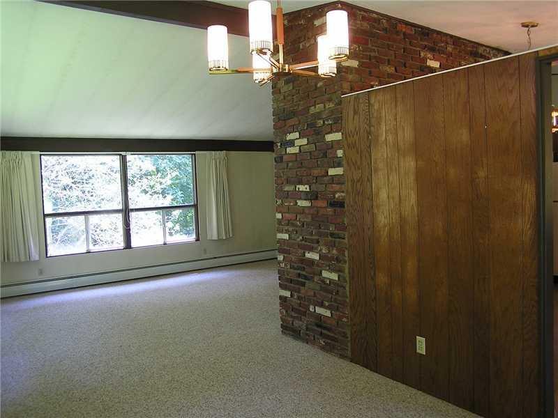 338 Main Road Eddington, ME 04428 - Photo 5 of 35 Dining Room.