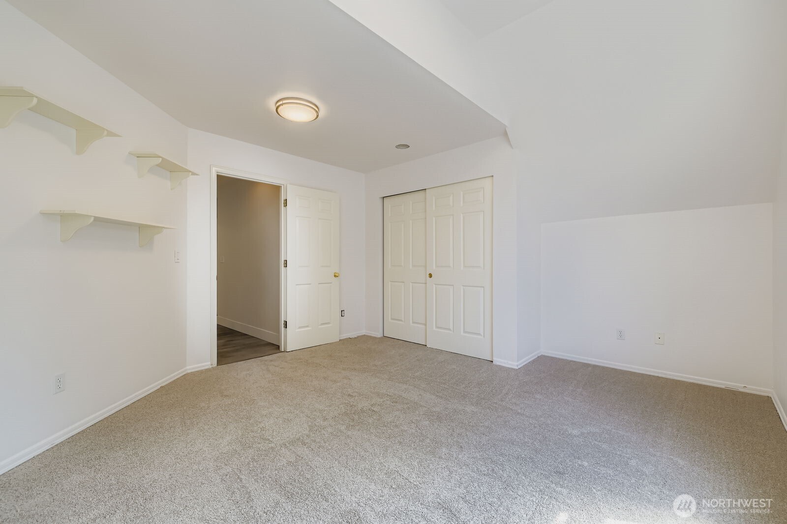 2827 191st Place Southeast Bothell, WA 98012 - Photo 24 of 36