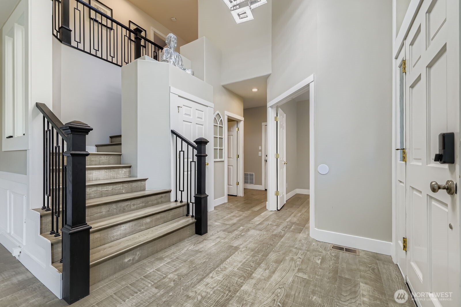 2827 191st Place Southeast Bothell, WA 98012 - Photo 4 of 36