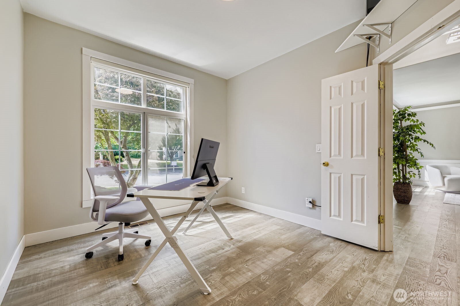 2827 191st Place Southeast Bothell, WA 98012 - Photo 9 of 36