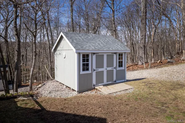 $699,000 | 179 Austin Road, Mahopac, NY 10541