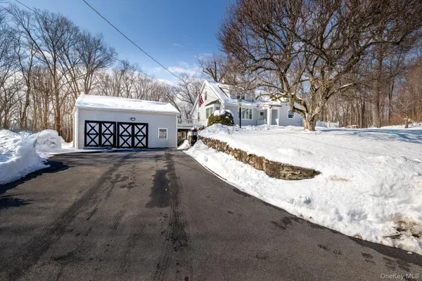 $699,000 | 179 Austin Road, Mahopac, NY 10541