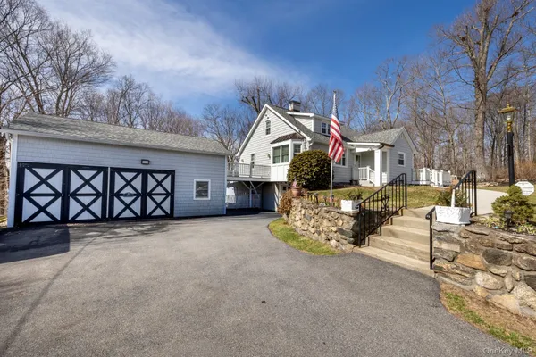 $699,000 | 179 Austin Road, Mahopac, NY 10541