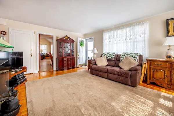 $699,000 | 179 Austin Road, Mahopac, NY 10541