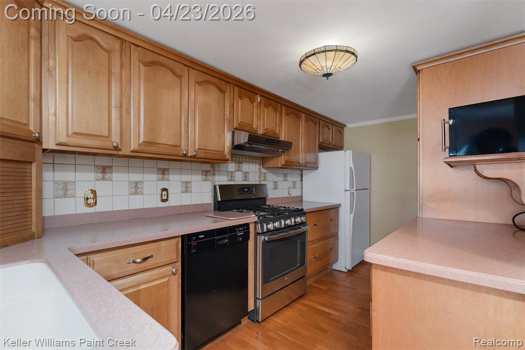 7572 Smale Street Washington, MI 48094 - Photo 16 of 48