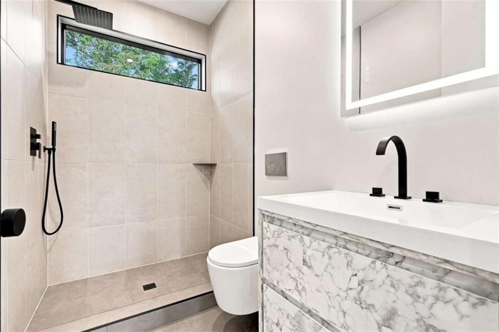 1230 Fowler Street Northwest Atlanta, GA 30318 - Photo 28 of 40 Gallery Image 28