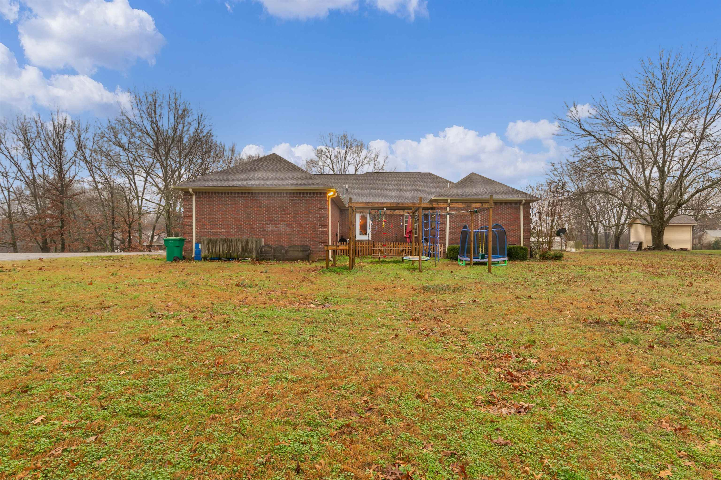 35 Country Square Road Milan, TN 38358 - Photo 3 of 20 Photo 3