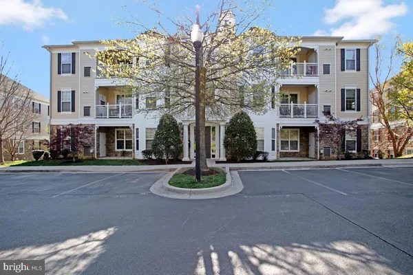 $395,000 | 1505 Broadneck Place, Unit 203, Annapolis, MD 21409