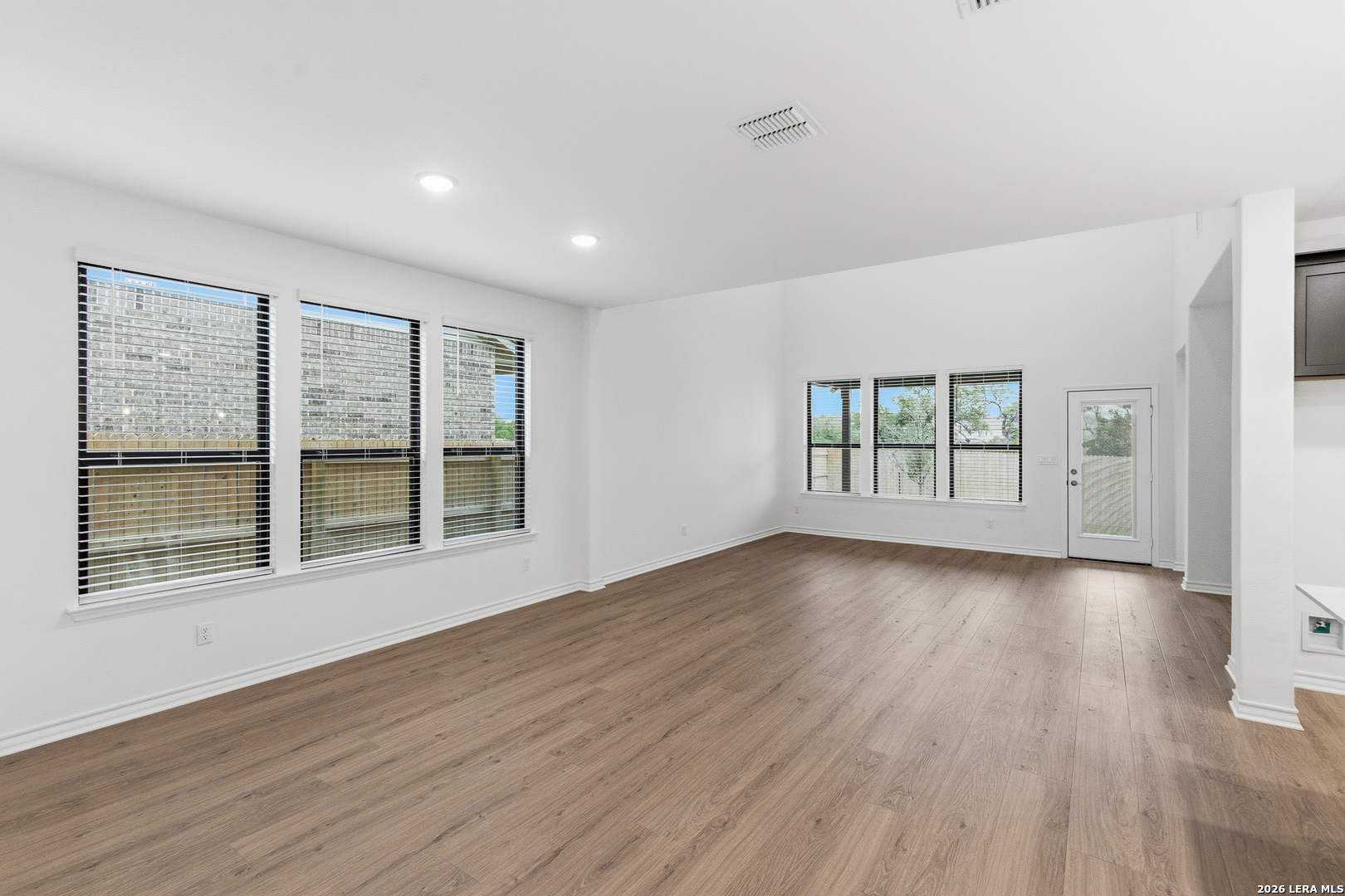 4056 Paddock Trail Seguin, TX 78155 - Photo 13 of 44