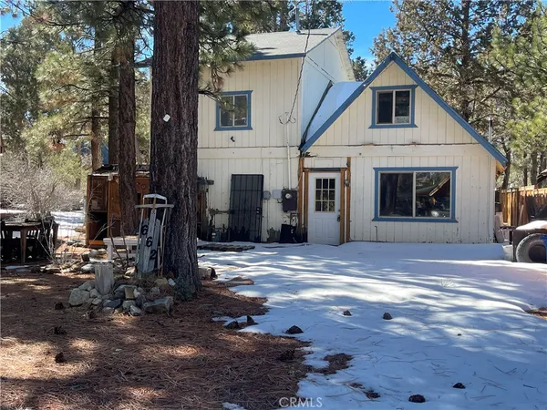 $235,000 | 662 Riverside Avenue, Sugarloaf, CA 92386