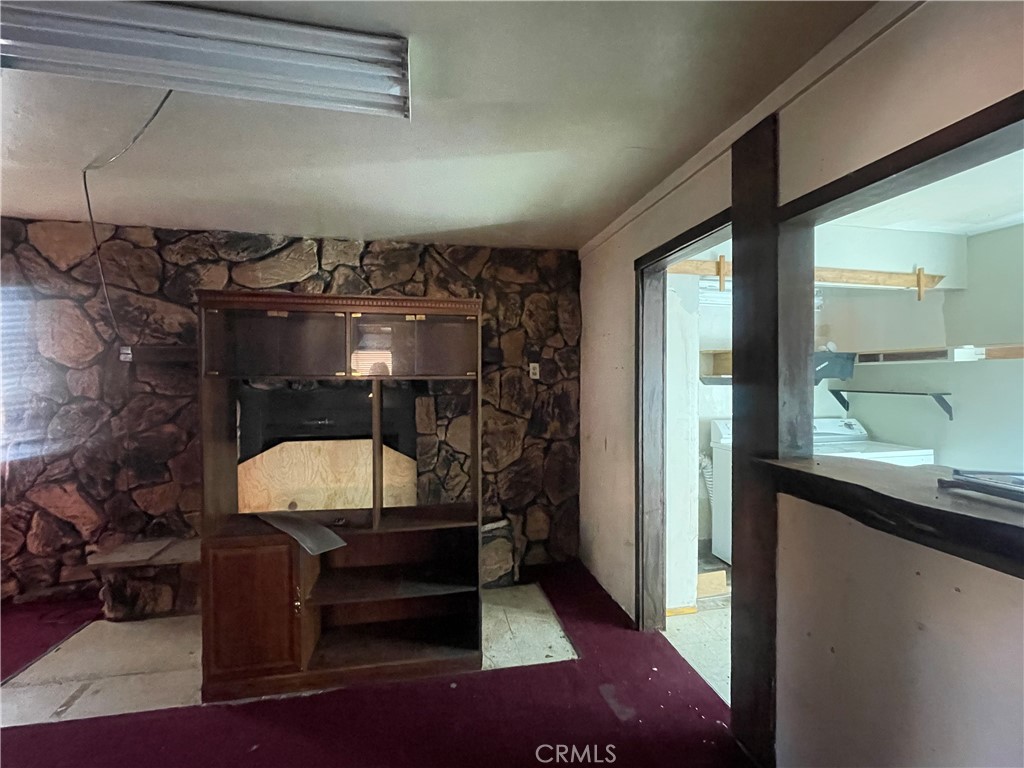 662 Riverside Avenue Sugarloaf, CA 92386 - Photo 12 of 31