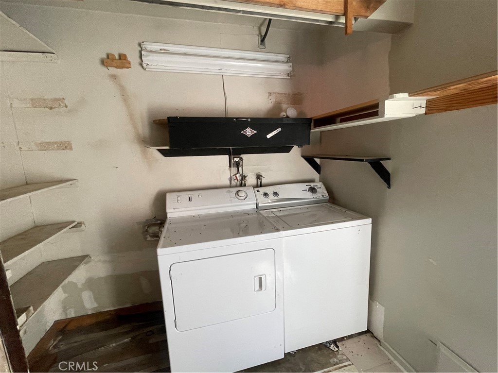 662 Riverside Avenue Sugarloaf, CA 92386 - Photo 14 of 31