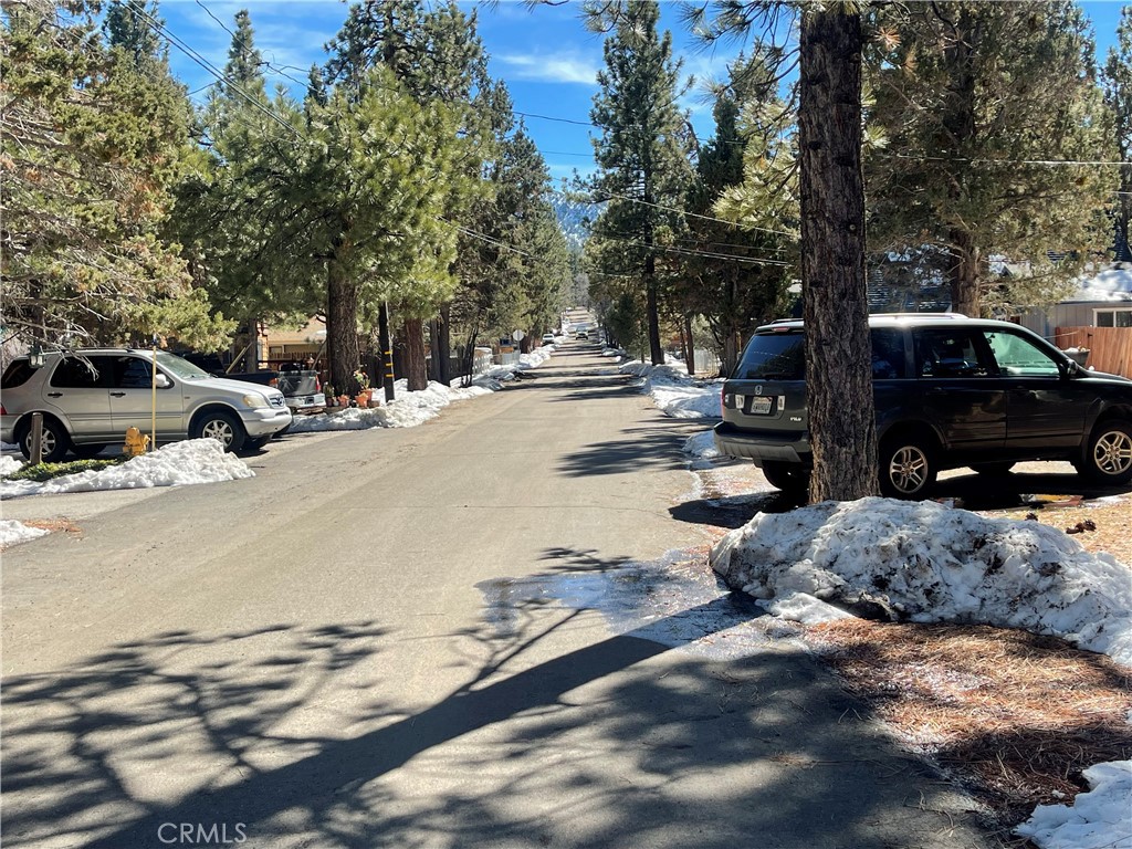 662 Riverside Avenue Sugarloaf, CA 92386 - Photo 4 of 31