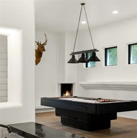 $17,000,000 | 7330 North Rainbow Boulevard, Las Vegas, NV 89131