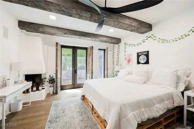 $17,000,000 | 7330 North Rainbow Boulevard, Las Vegas, NV 89131