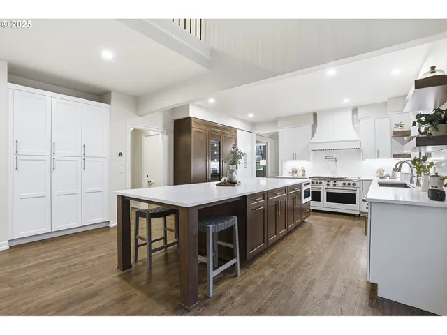 $2,195,000 | 4530 Northwest 147th Avenue, Portland, OR 97229