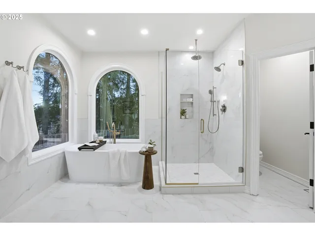 $2,195,000 | 4530 Northwest 147th Avenue, Portland, OR 97229