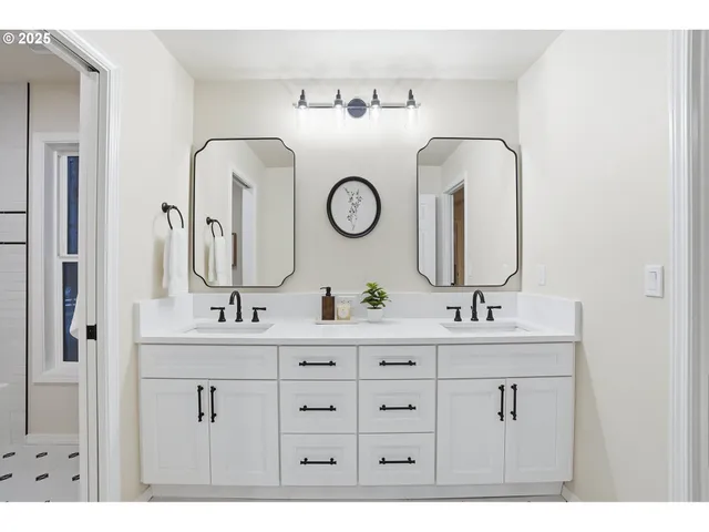 $2,195,000 | 4530 Northwest 147th Avenue, Portland, OR 97229