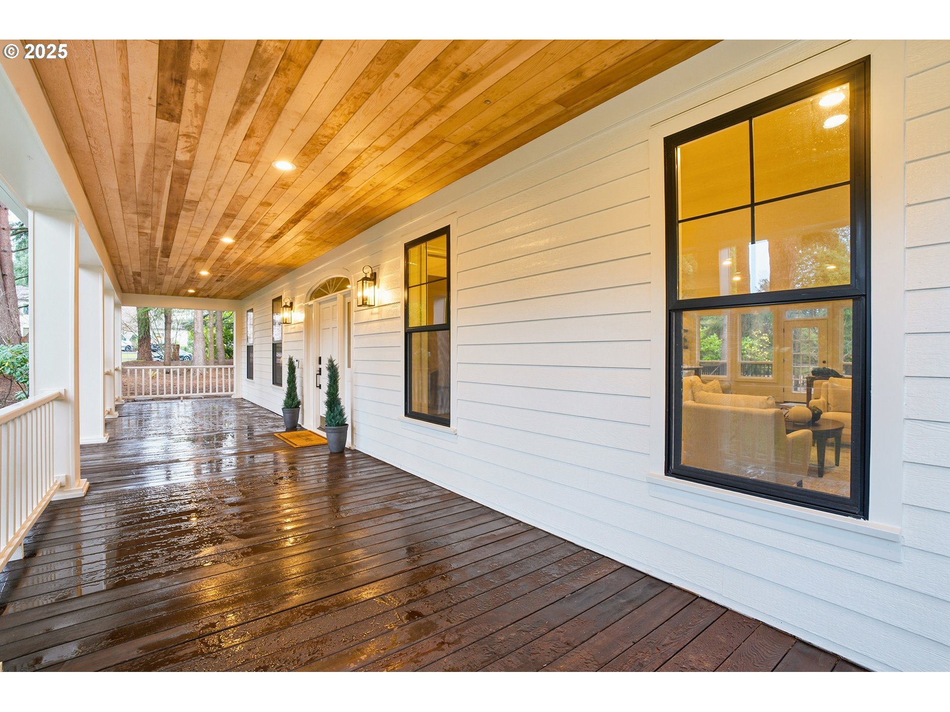 4530 Northwest 147th Avenue Portland, OR 97229 - Photo 5 of 48 Porch