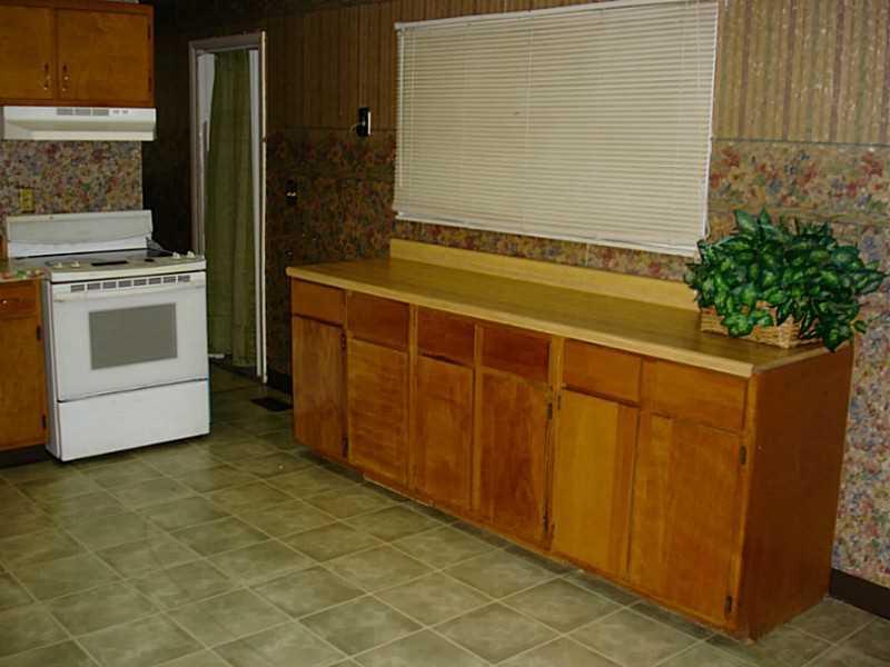 2065 Portage Path Springfield, OH 45506 - Photo 3 of 7 Gallery Image 3